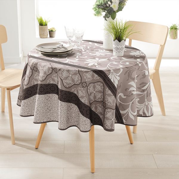 Round 160 tablecloth 100% polyester, moisture repellent. Taupe with ornaments