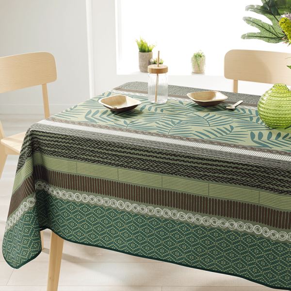Rectangle 240 tablecloth 100% polyester, moisture repellent. Green with leaves