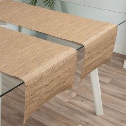 Chemin de table beige aspect bambou, vinyle anti-tache lavable. Au format 135 x 40 cm | Franse Tafelkleden