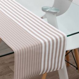 Chemin de table taupe avec rayure beige, vinyle antitache lavable. Au format 180 x 35 cm | Franse Tafelkleden