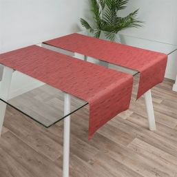 Chemin de table en vinyle antitache couleur bordeaux,
dans les tailles 135 x 40 ou 180 x 35 cm | Franse Tafelkleden