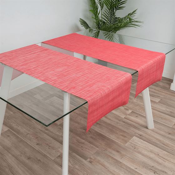Tafelloper anti-vlek vinyl kleur rouge,
in de maten 135 x 40 of 180 x 35 cm | Franse Tafelkleden