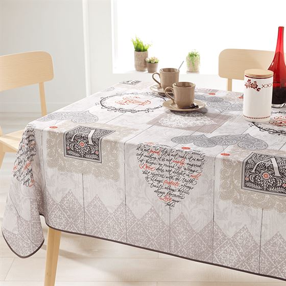 Rectangle tablecloth 100% polyester, moisture repellent. Ecru with hearts and letters