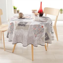 Round 160 tablecloth 100% polyester, moisture repellent. Ecru with hearts and letters