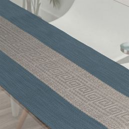 Tischläufer aus gewebtem azurblau mit grau | Franse Tafelkleden