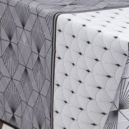 Tischdecke Anti-Fleck weiß, schwarz mit Bögen | Franse Tafelkleden